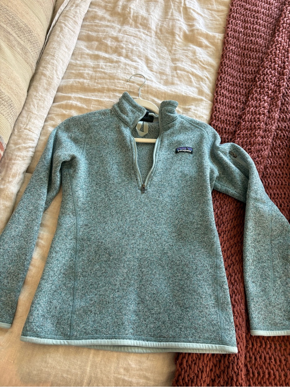 Patagonia Women’s Mint Green Quarter-Zip Fleece Pullover